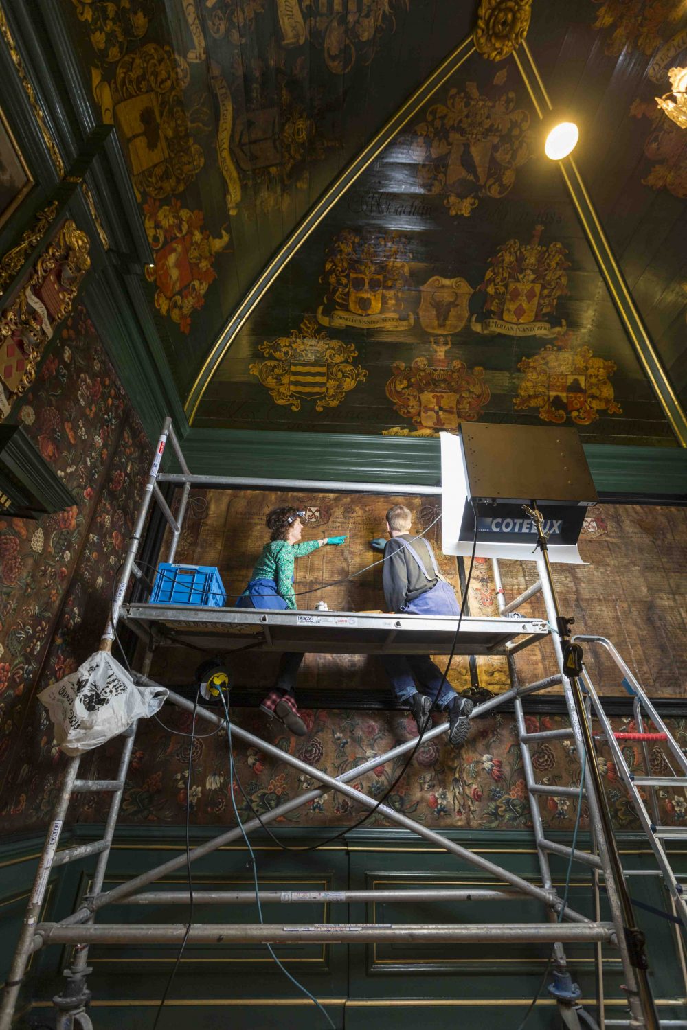 Gilt leather and parchment in the Pieterskerk in Leiden